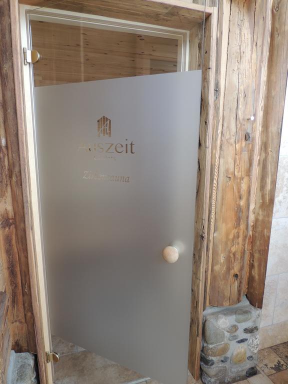 Chaletdorf Auszeit Huttschlag Номер фото