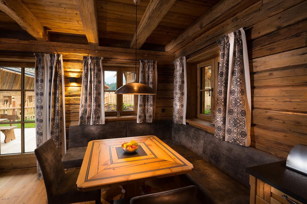 Chaletdorf Auszeit Huttschlag Номер фото